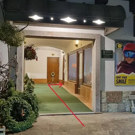 Ariston In Centro A Cortina Apartment