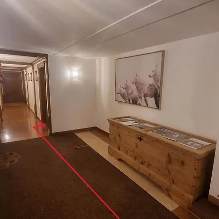 Ariston In Centro A Cortina Apartmán